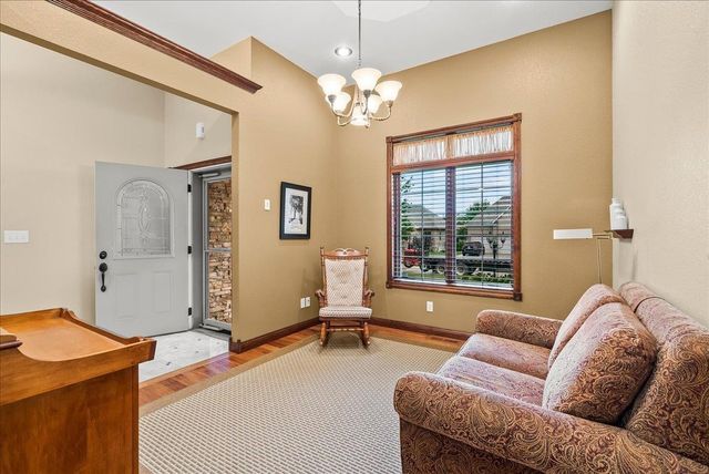 4222 Daina Drive, Cedar Falls, IA 50613