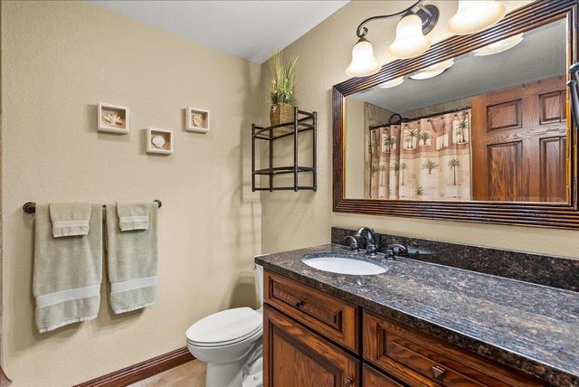 4222 Daina Drive, Cedar Falls, IA 50613