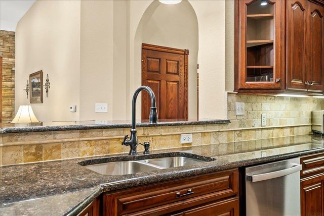 4222 Daina Drive, Cedar Falls, IA 50613