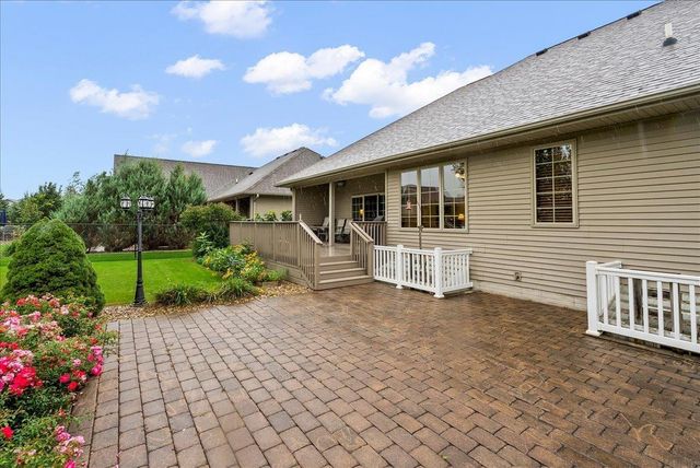 4222 Daina Drive, Cedar Falls, IA 50613