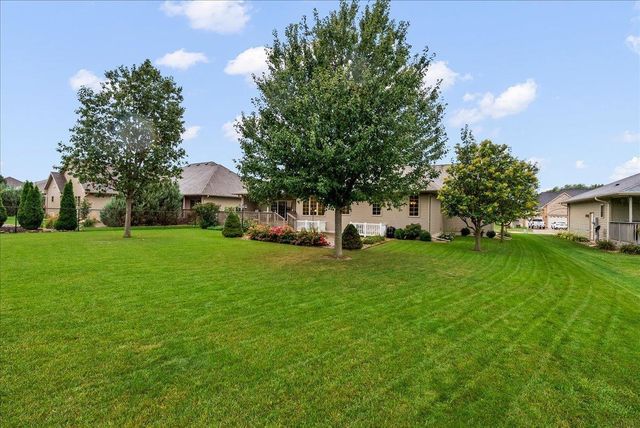 4222 Daina Drive, Cedar Falls, IA 50613
