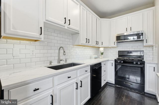 1538 ARTILLERY TER NE, Leesburg, VA 20176