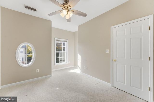 1538 ARTILLERY TER NE, Leesburg, VA 20176