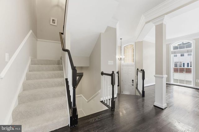 1538 ARTILLERY TER NE, Leesburg, VA 20176