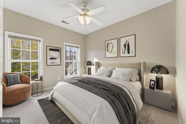 1538 ARTILLERY TER NE, Leesburg, VA 20176