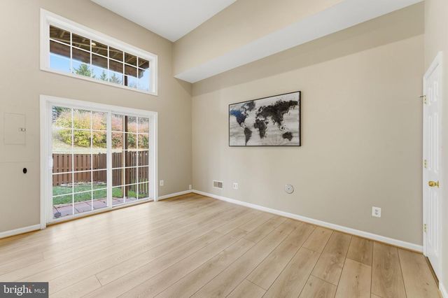 1538 ARTILLERY TER NE, Leesburg, VA 20176