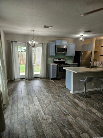 11750 Spring Life, San Antonio, TX 78249