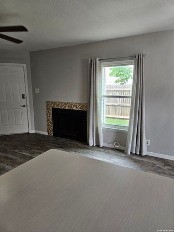 11750 Spring Life, San Antonio, TX 78249