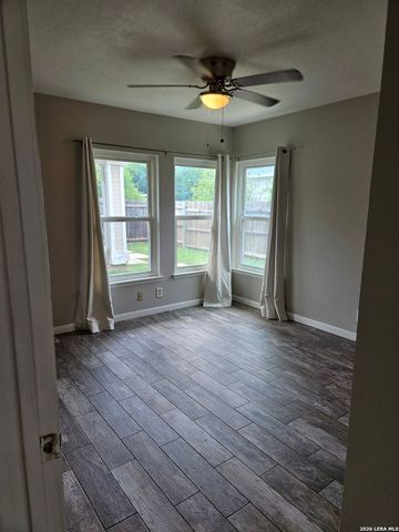 11750 Spring Life, San Antonio, TX 78249