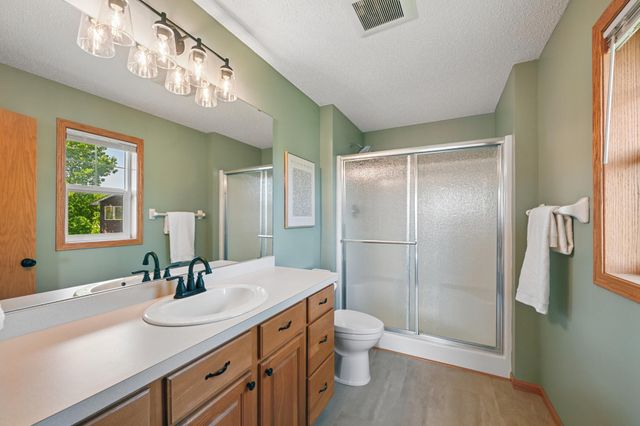 4675 Lark Court NE, Saint Michael, MN 55376