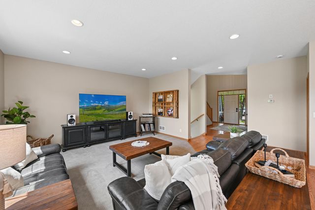 4675 Lark Court NE, Saint Michael, MN 55376