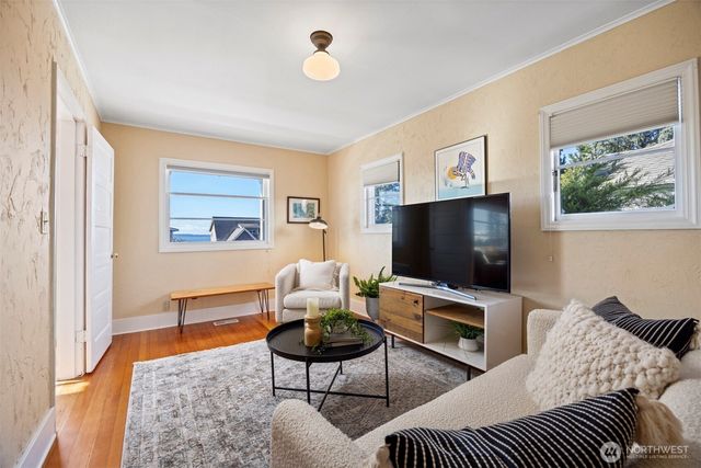 717 13th Street, Bellingham, WA 98225