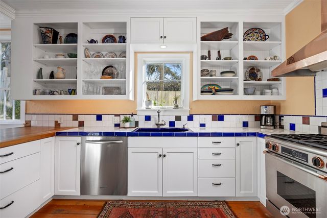 717 13th Street, Bellingham, WA 98225