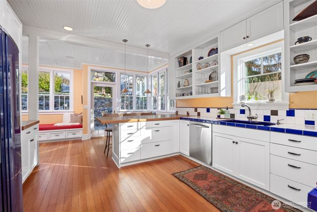 717 13th Street, Bellingham, WA 98225