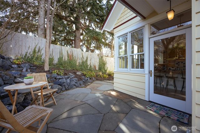 717 13th Street, Bellingham, WA 98225