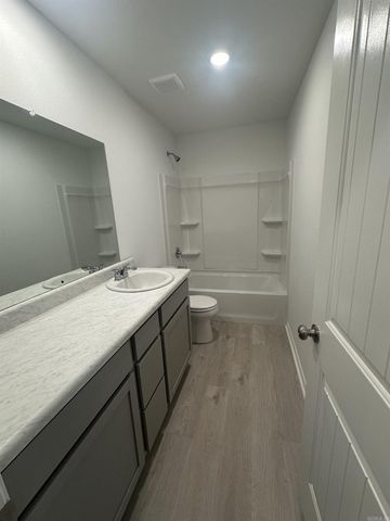 7048 Potomac Trail, Bauxite, AR 72011