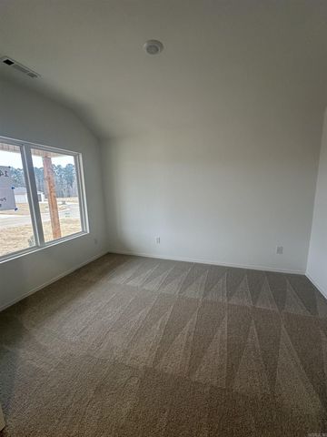7048 Potomac Trail, Bauxite, AR 72011