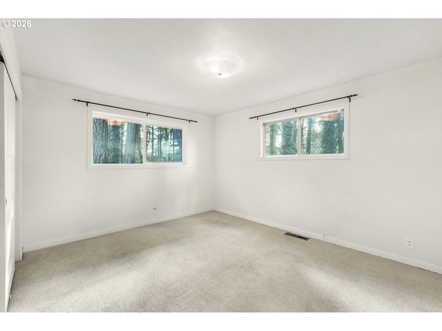 375 FIR KNOLL Ln, Salem, OR 97317