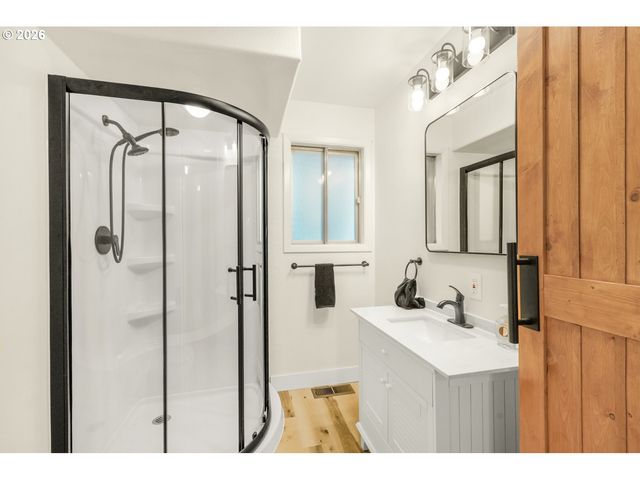 375 FIR KNOLL Ln, Salem, OR 97317