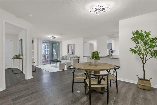 7606 PISSARRO DRIVE 14204, Orlando, FL 32819