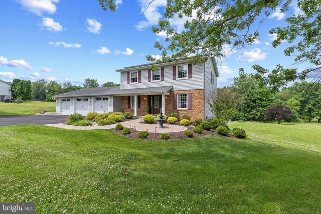 330 KINGSTON CIR, Sykesville, MD 21784