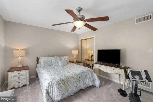 330 KINGSTON CIR, Sykesville, MD 21784