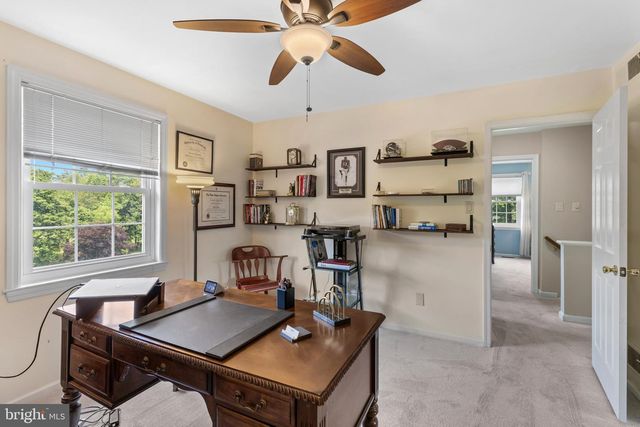 330 KINGSTON CIR, Sykesville, MD 21784