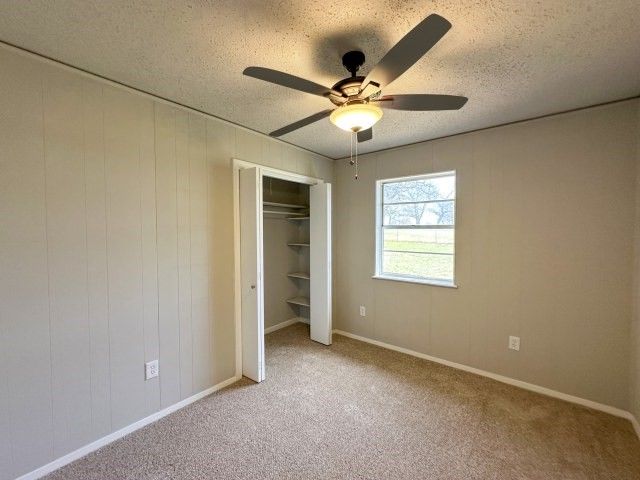 1045 Hcr 2124 Loop, Whitney, TX 76692