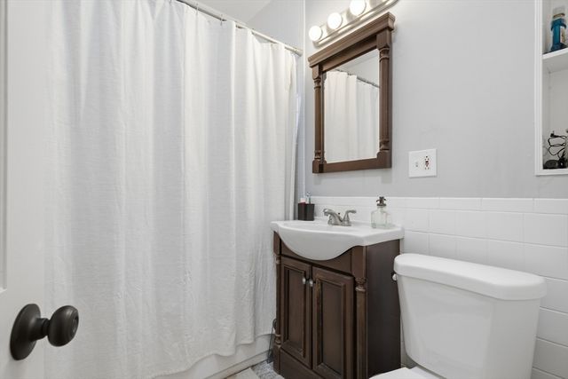 34 Sumner St 5, Revere, MA 02151