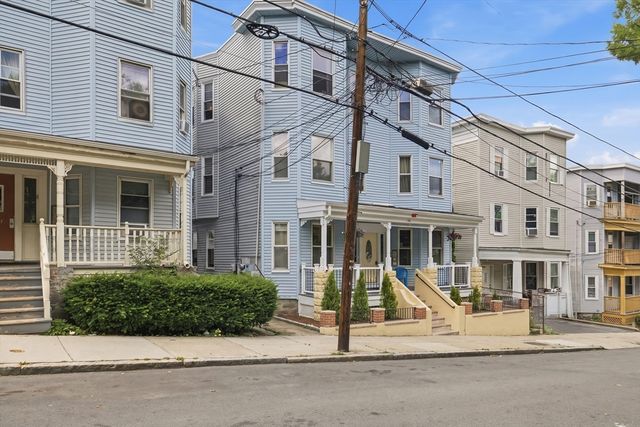 34 Sumner St 5, Revere, MA 02151