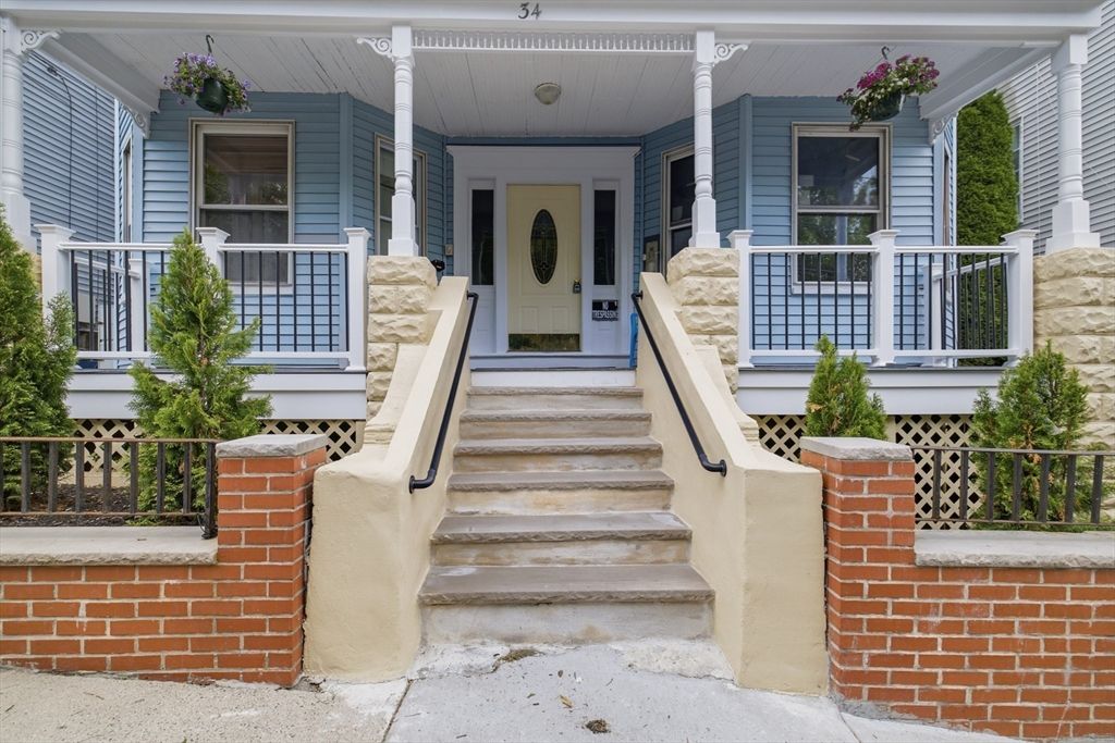 34 Sumner St 5, Revere, MA 02151