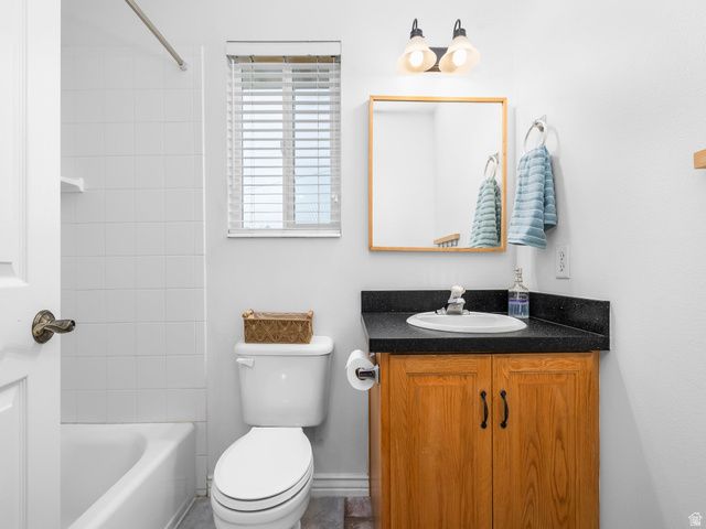 807 HILLSDALE LN, Provo, UT 84606