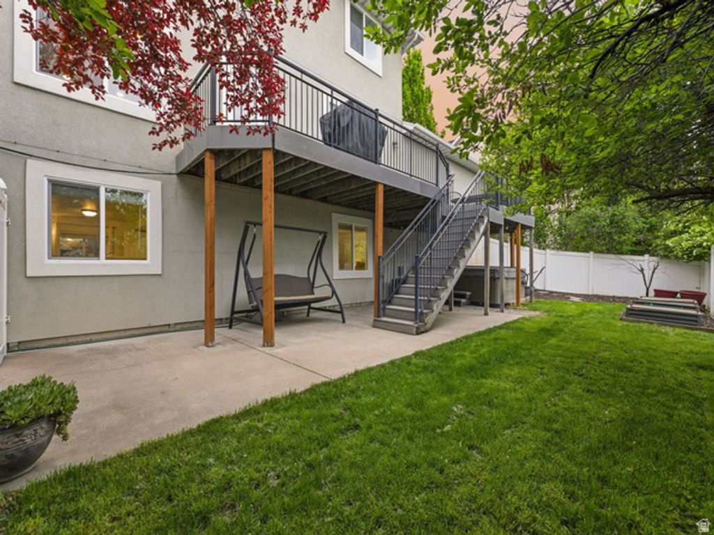 Image 28 of property listing at 807 HILLSDALE LN, Provo, UT 84606