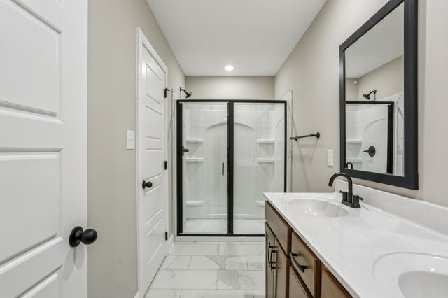 331 Cardinal Creek, Clarksville, TN 37040