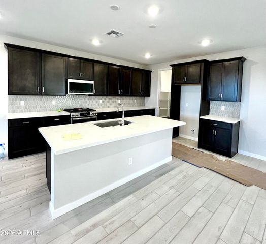 18192 W PIONEER Street, Goodyear, AZ 85338