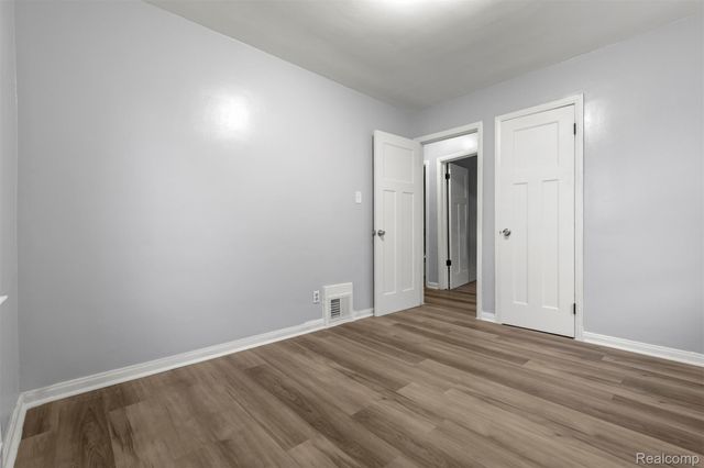 1808 Rose Avenue, Lincoln Park, MI 48146