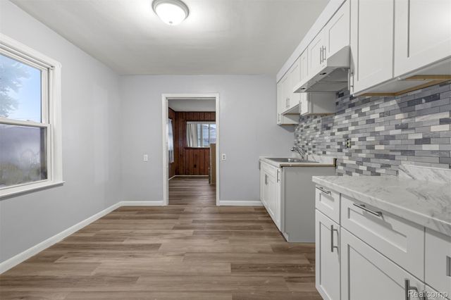 1808 Rose Avenue, Lincoln Park, MI 48146