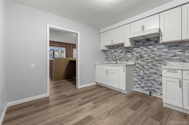 1808 Rose Avenue, Lincoln Park, MI 48146