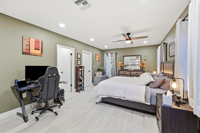 141 SE 8th Street, Pompano Beach, FL 33060