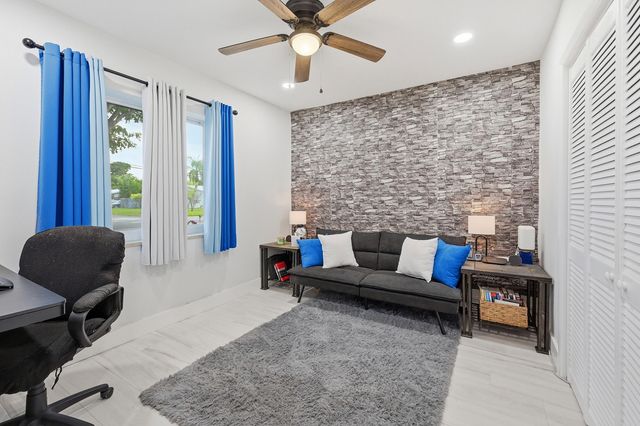 141 SE 8th Street, Pompano Beach, FL 33060