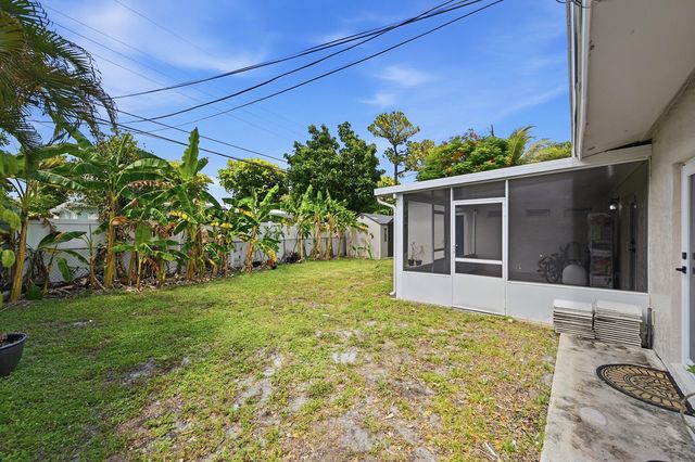 141 SE 8th Street, Pompano Beach, FL 33060