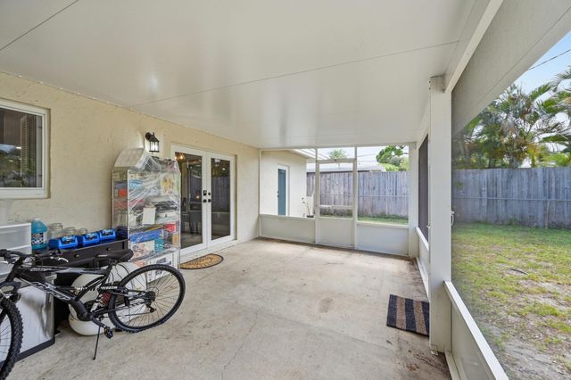 141 SE 8th Street, Pompano Beach, FL 33060