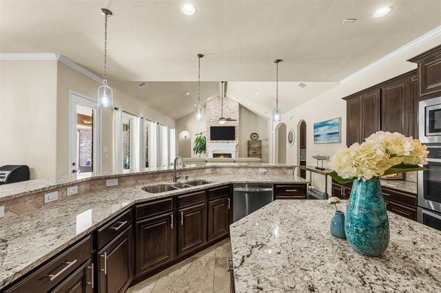 8992 Wind Jammer Lane, Montgomery, TX 77316