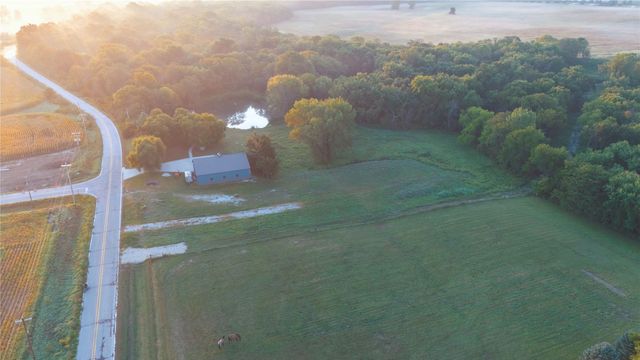 11094 NW Rowe Drive, Granger, IA 50109