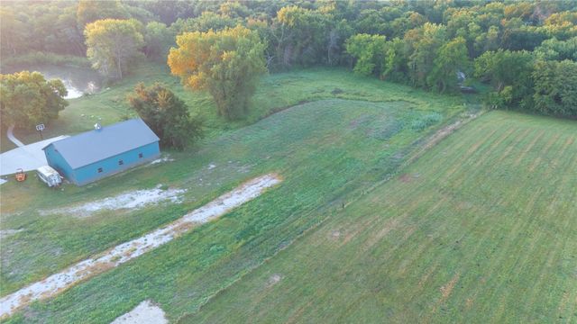 11094 NW Rowe Drive, Granger, IA 50109