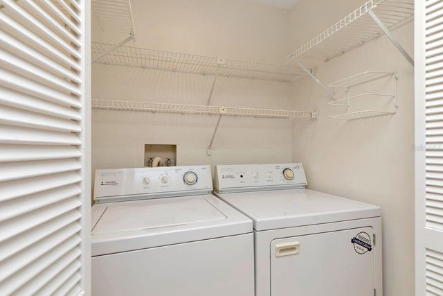 240 TADS TRAIL, Oldsmar, FL 34677