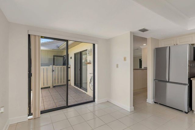 240 TADS TRAIL, Oldsmar, FL 34677