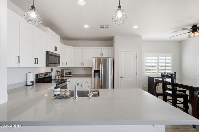 13112 E TOO BROKE Lane, Florence, AZ 85132