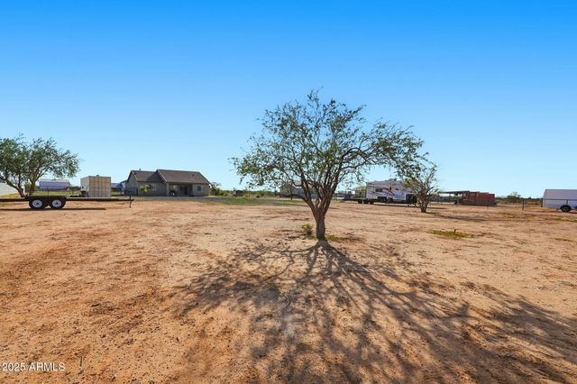 13112 E TOO BROKE Lane, Florence, AZ 85132