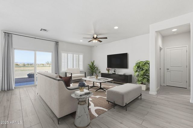 13112 E TOO BROKE Lane, Florence, AZ 85132